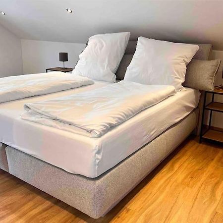 Viel Platz In Burghausen Fuer Freunde Und Familie Apartment Екстериор снимка