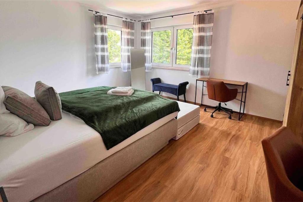 Viel Platz In Burghausen Fuer Freunde Und Familie Apartment Екстериор снимка