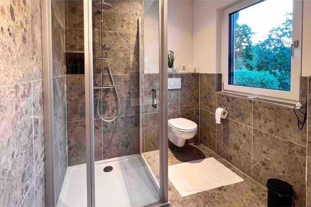 Viel Platz In Burghausen Fuer Freunde Und Familie Apartment Екстериор снимка